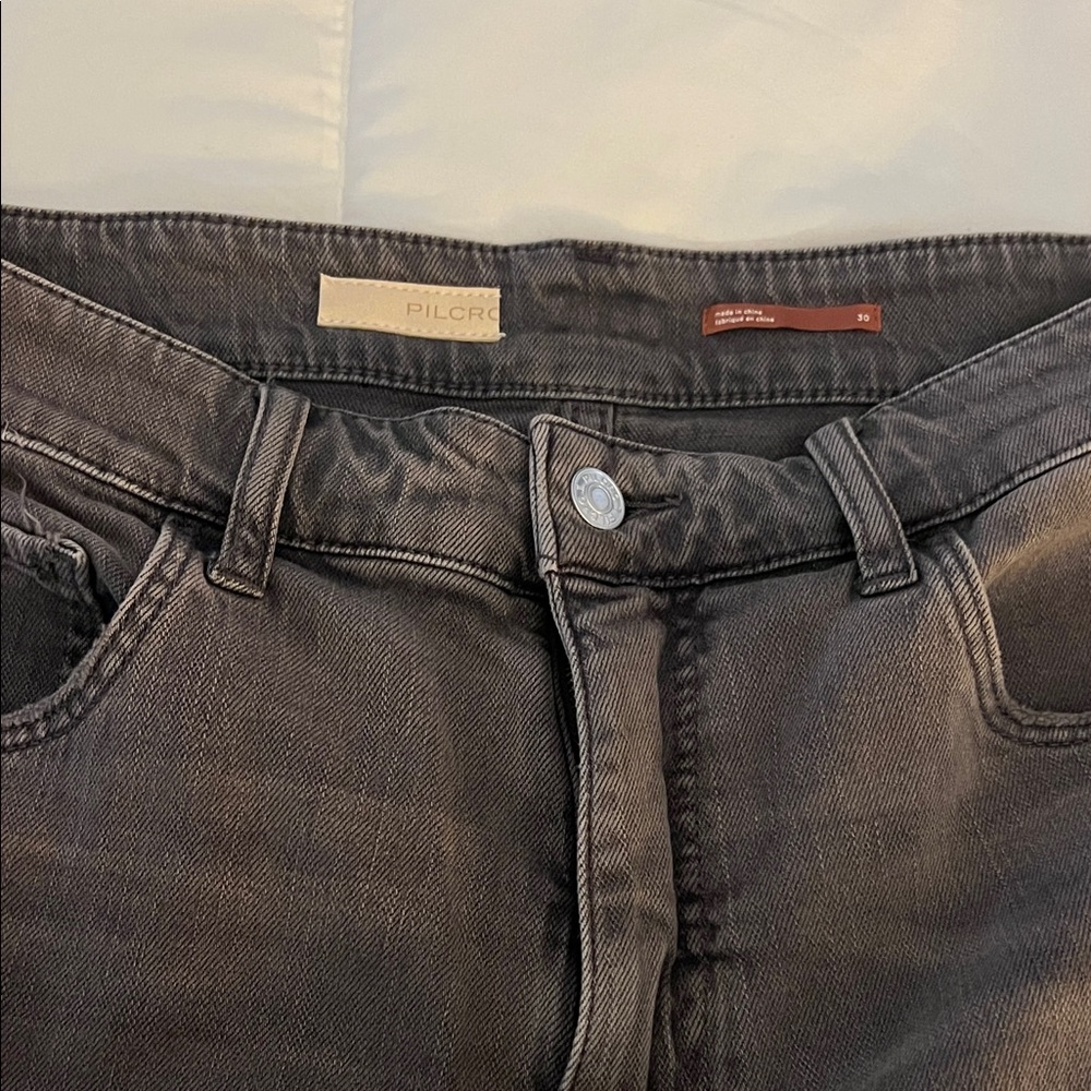 Pilcro  Women's Dark Gray Slim Straight Jeans